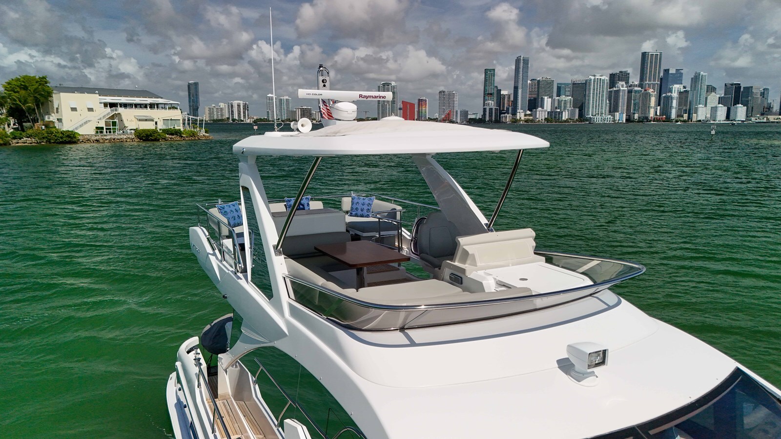 2016-azimut-yachts-50-893781