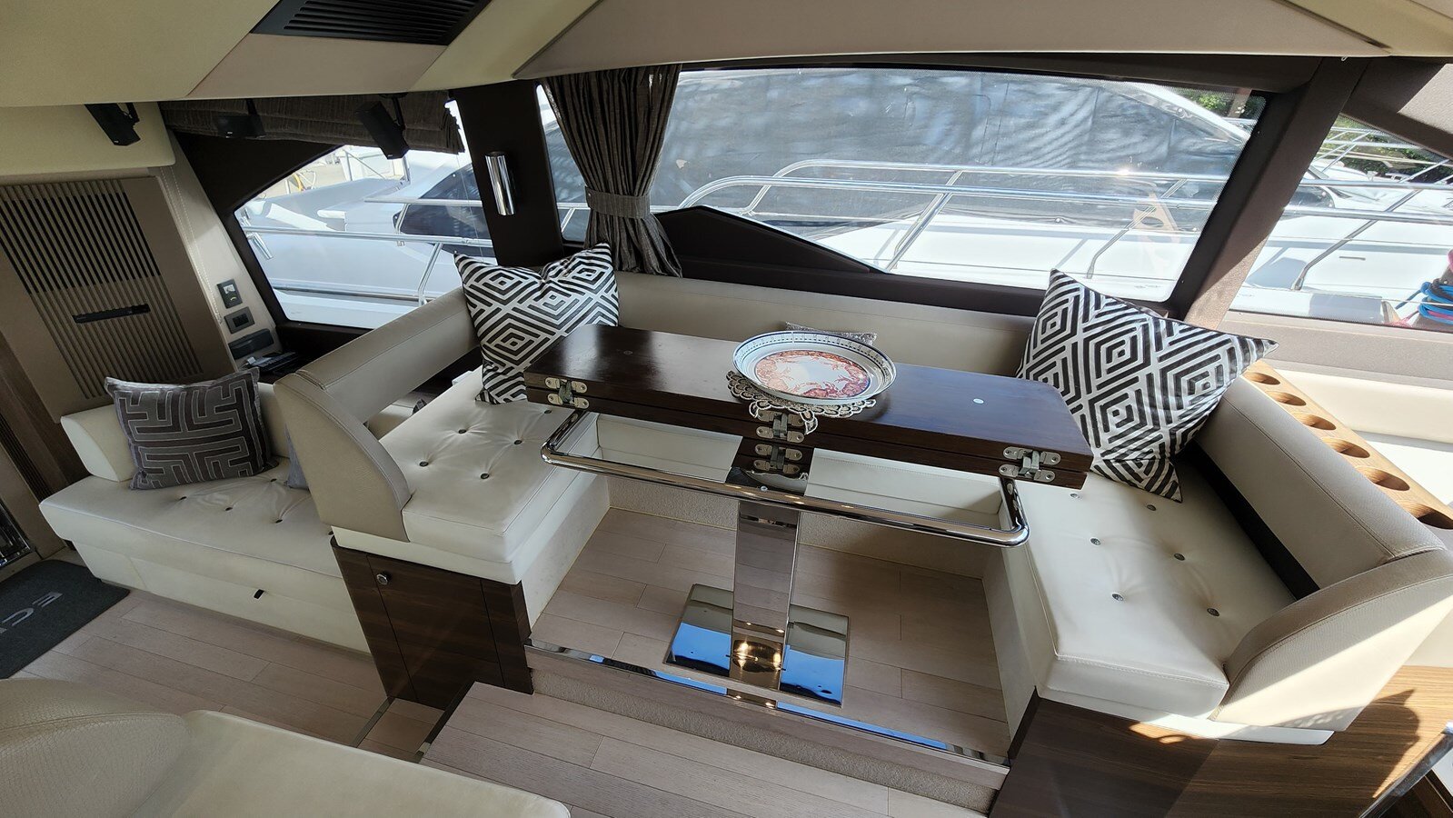 2016-azimut-yachts-52-1-60d8c6