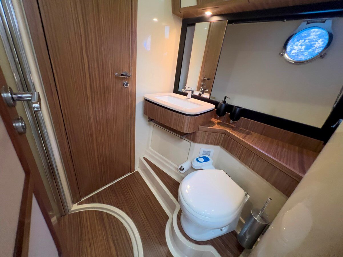 2016-azimut-yachts-55-6-f2662e