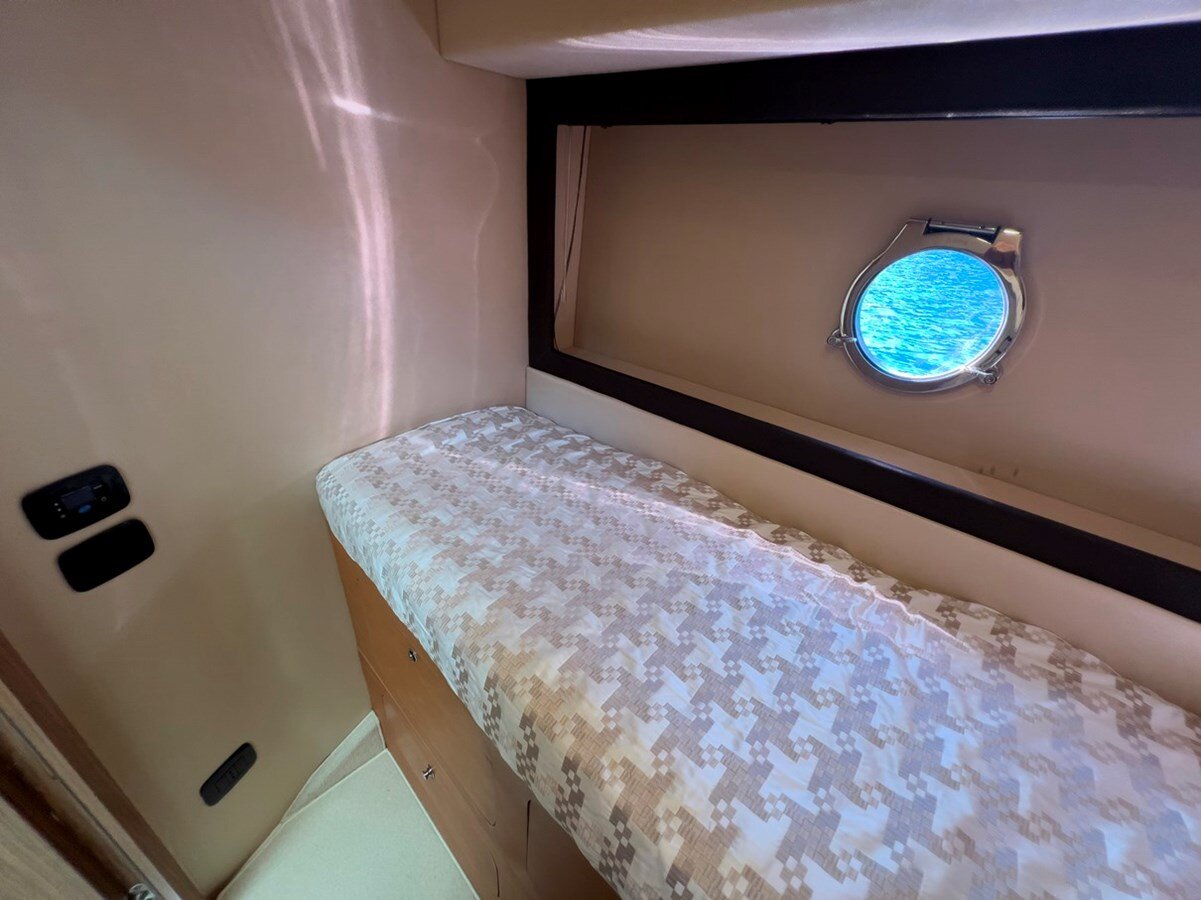 2016-azimut-yachts-55-6-f2662e