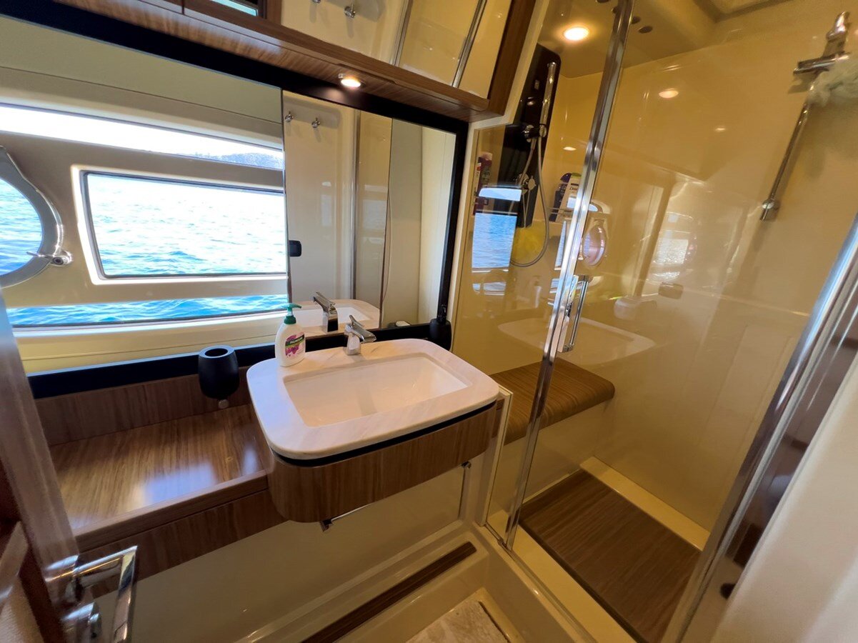 2016-azimut-yachts-55-6-f2662e