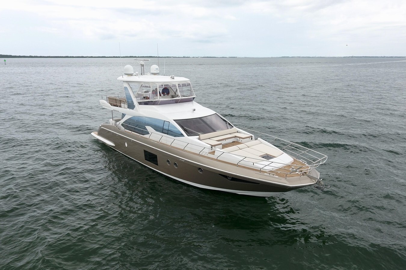 2016-azimut-yachts-66-b491d0