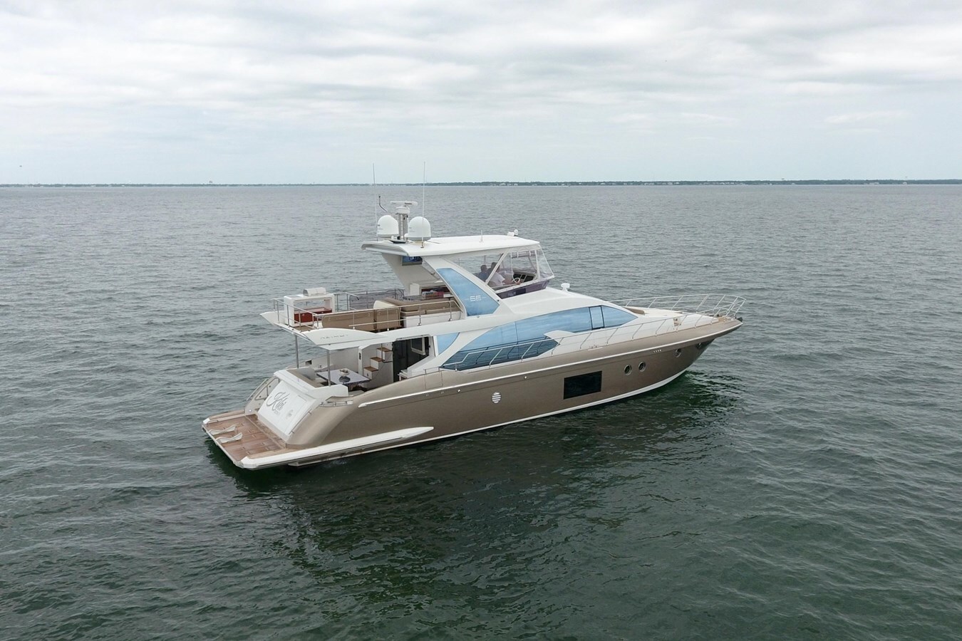 2016-azimut-yachts-66-b491d0
