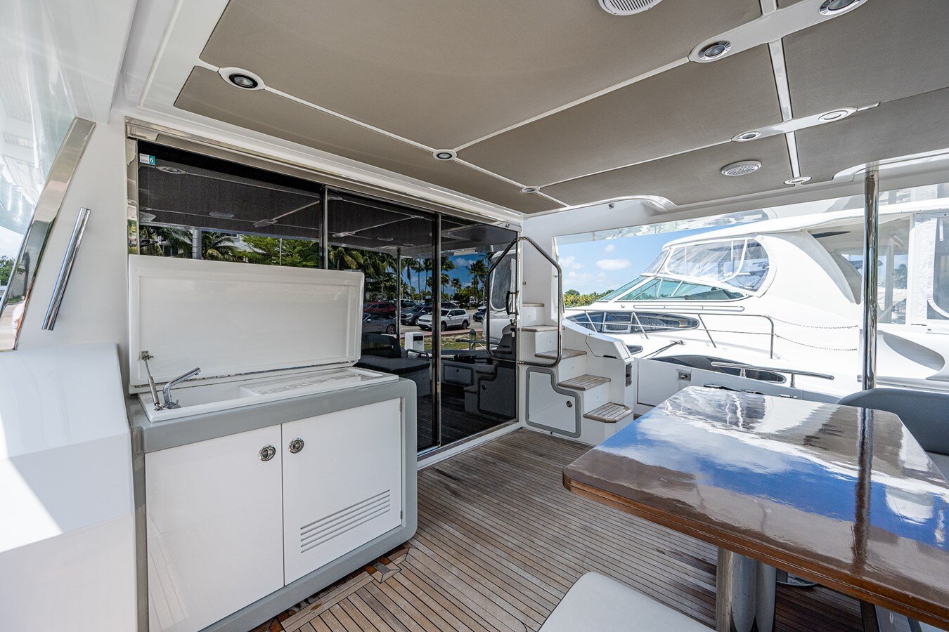 2016-azimut-yachts-72-0f3691