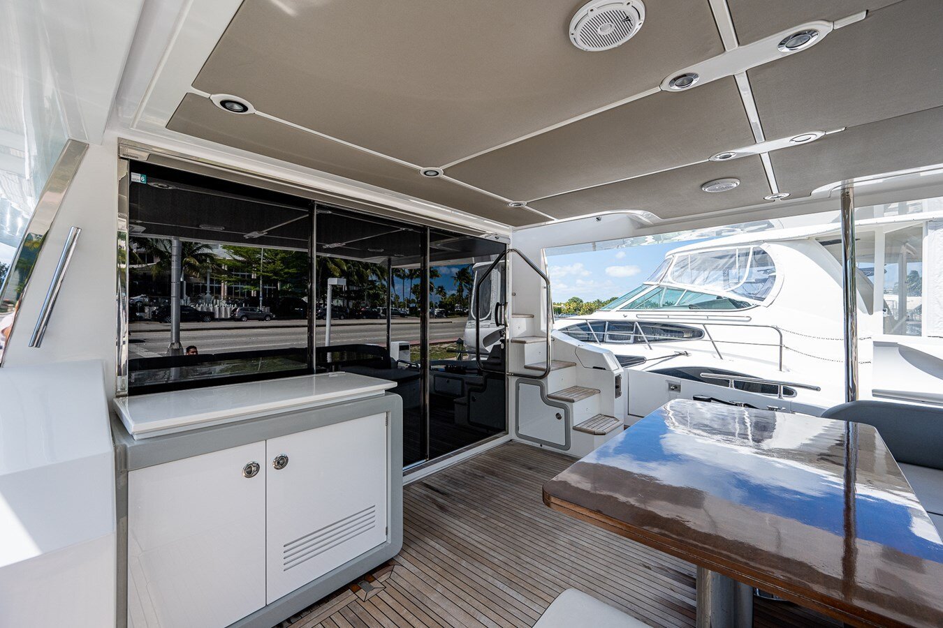 2016-azimut-yachts-72-0f3691