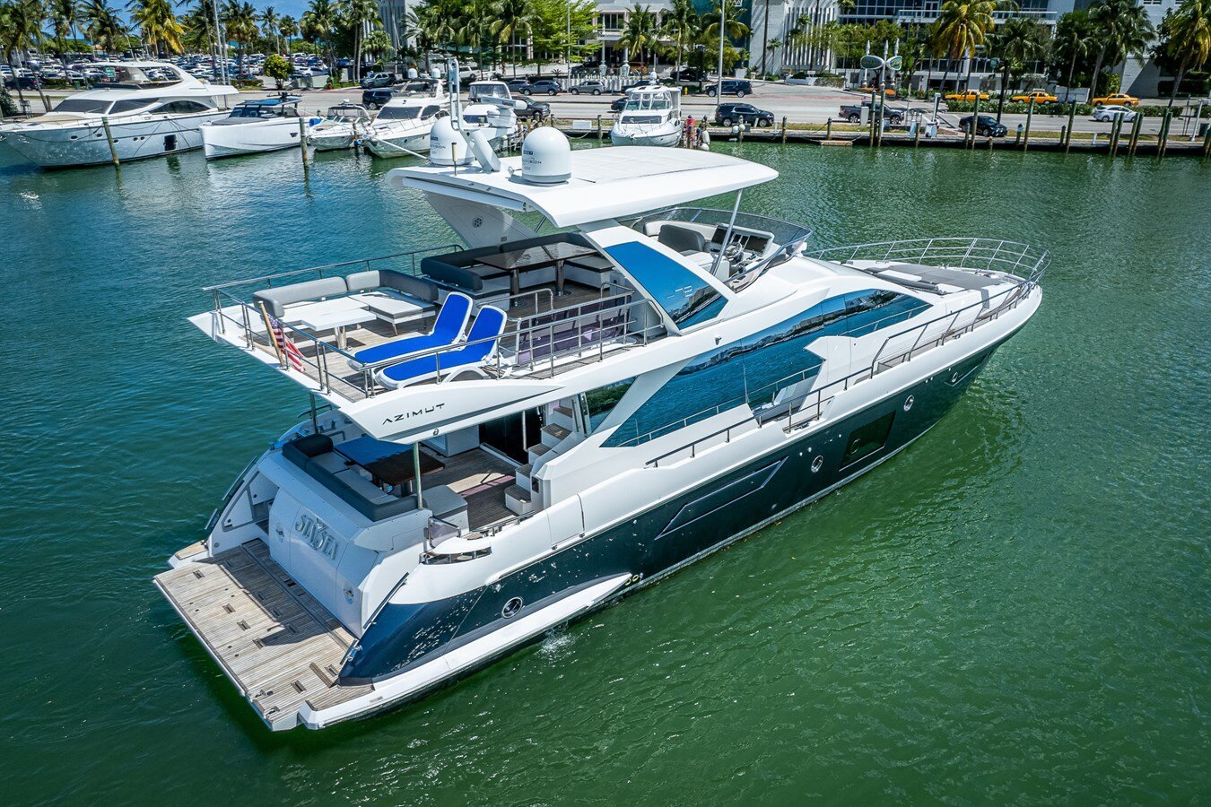 2016-azimut-yachts-72-0f3691