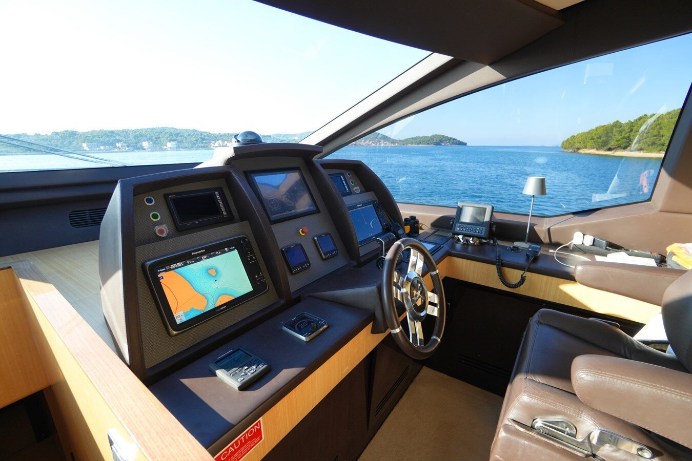 2016-azimut-yachts-84-4-8e48fa