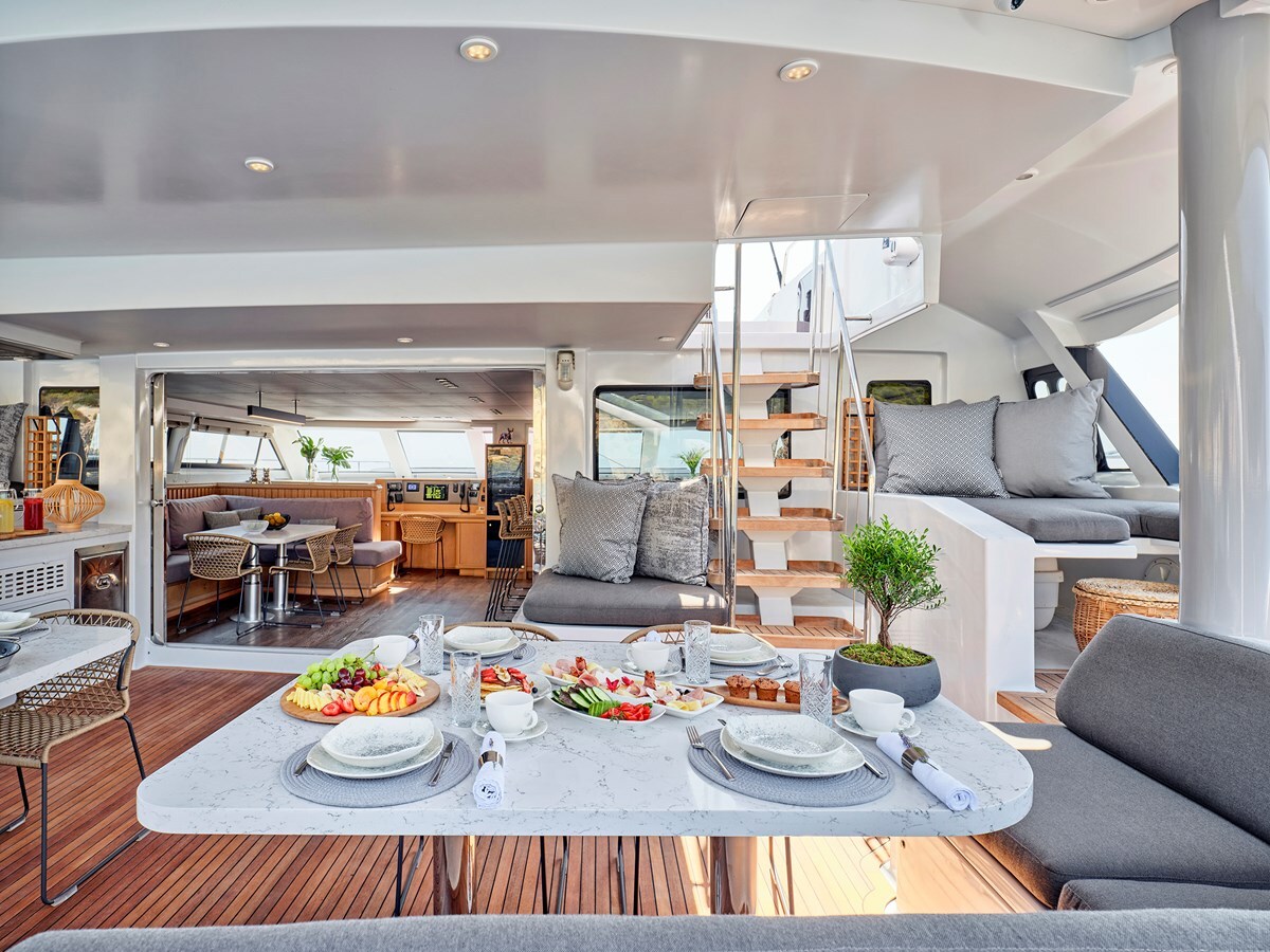 2016 BALANCE CATAMARANS 75' 6