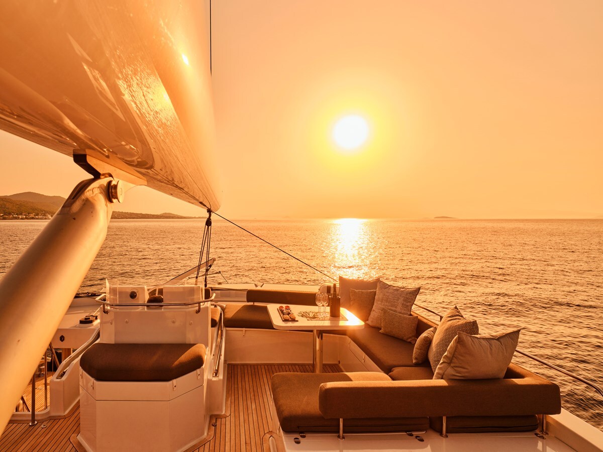 2016 BALANCE CATAMARANS 75' 6