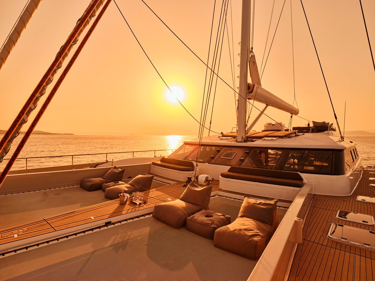 2016 BALANCE CATAMARANS 75' 6