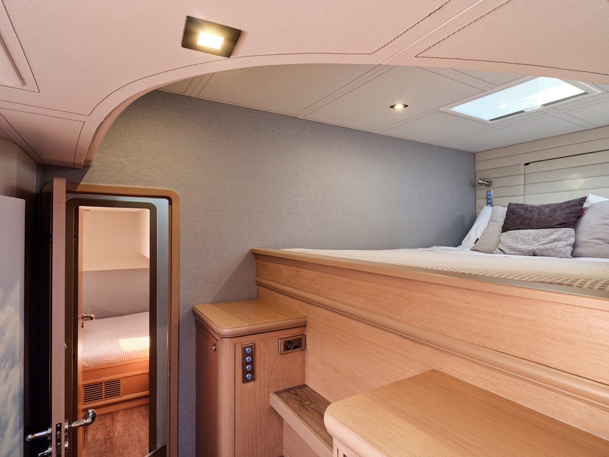 2016 BALANCE CATAMARANS 75' 6