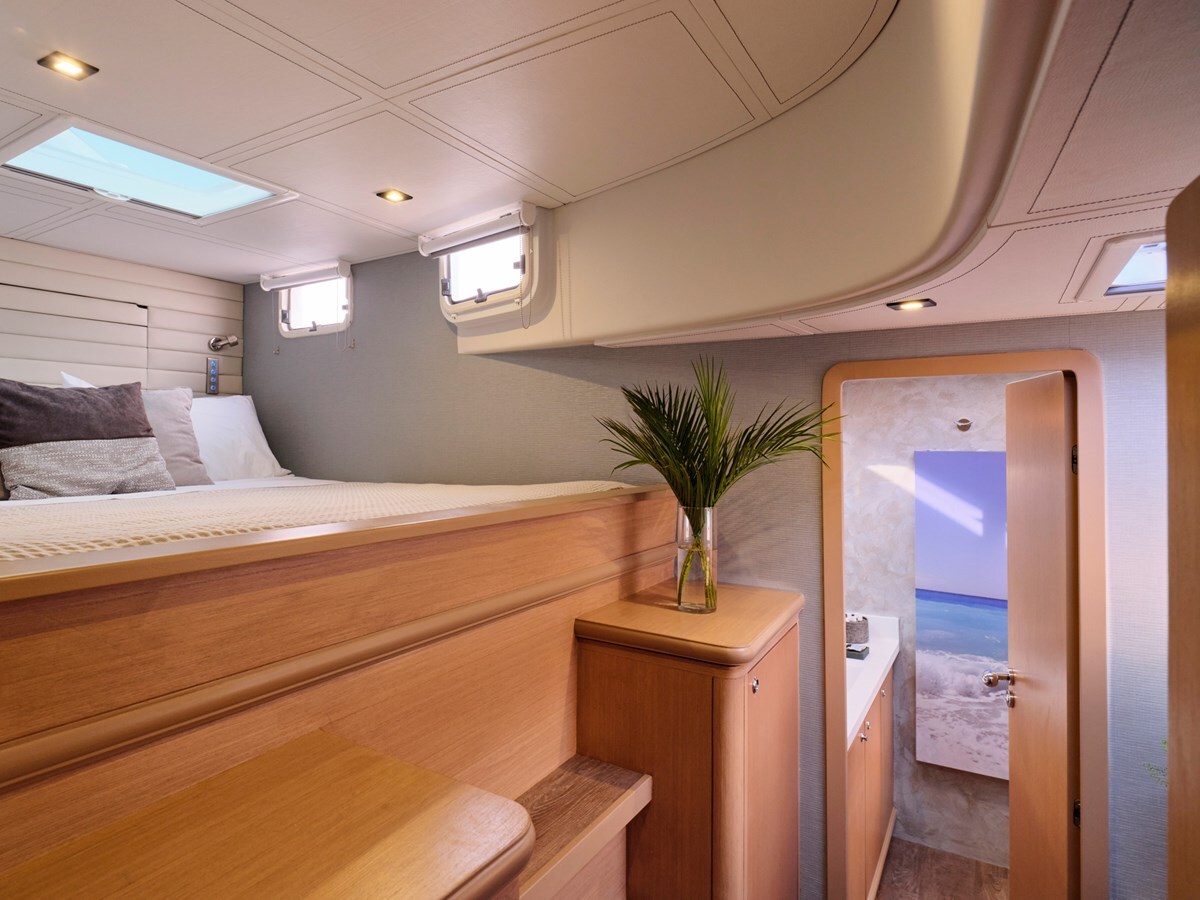 2016 BALANCE CATAMARANS 75' 6