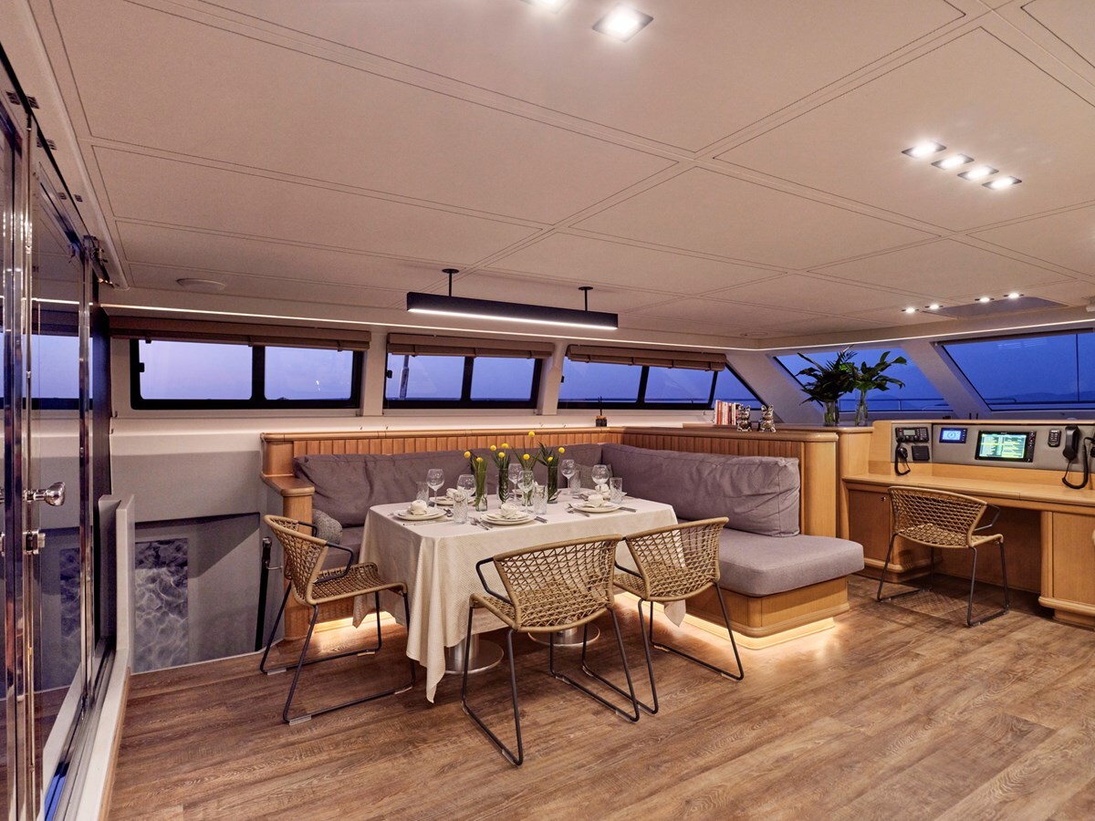 2016 BALANCE CATAMARANS 75' 6