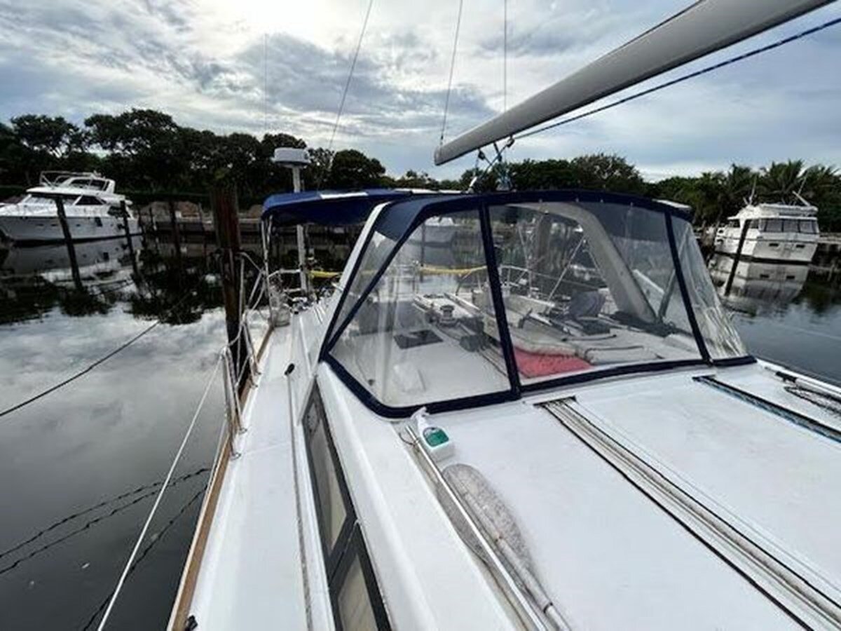 2016-beneteau-45-c4bb78