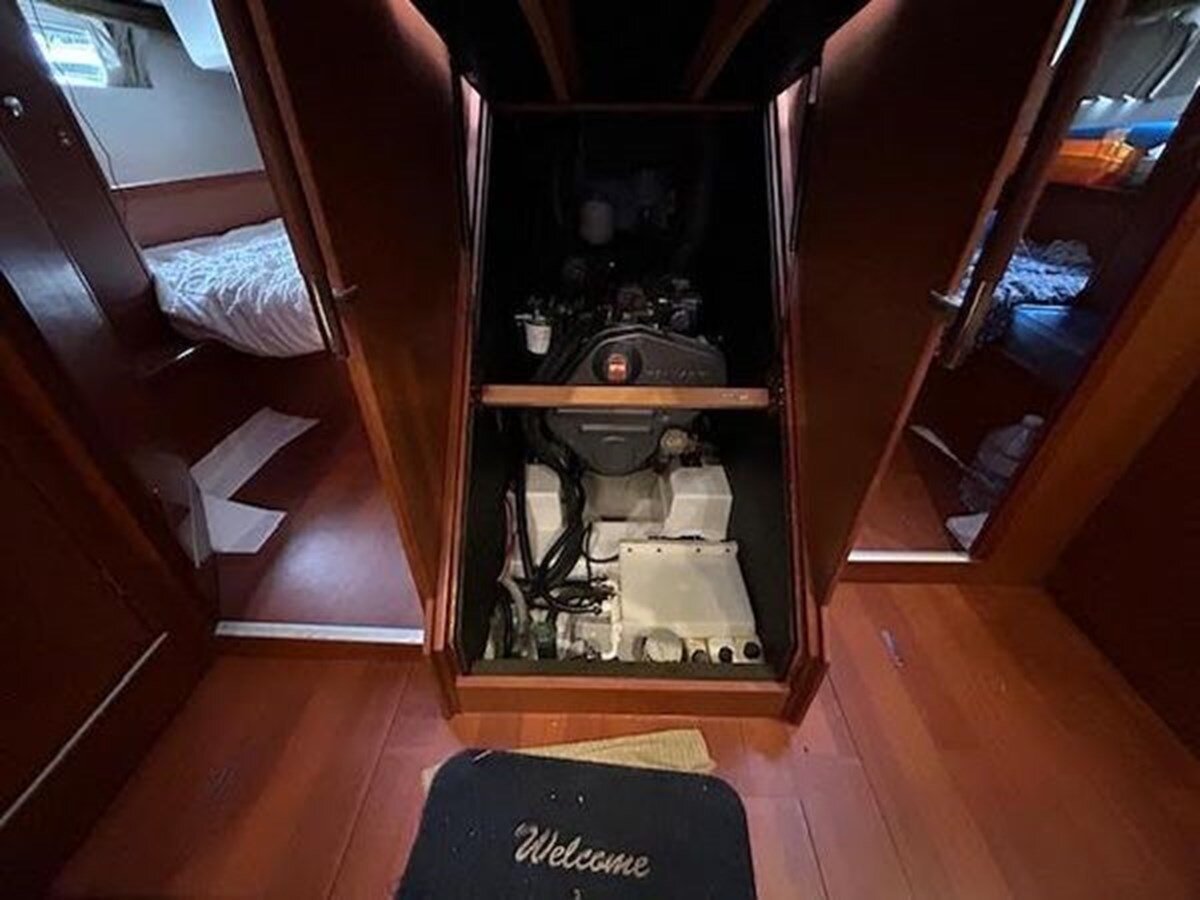 2016-beneteau-45-c4bb78