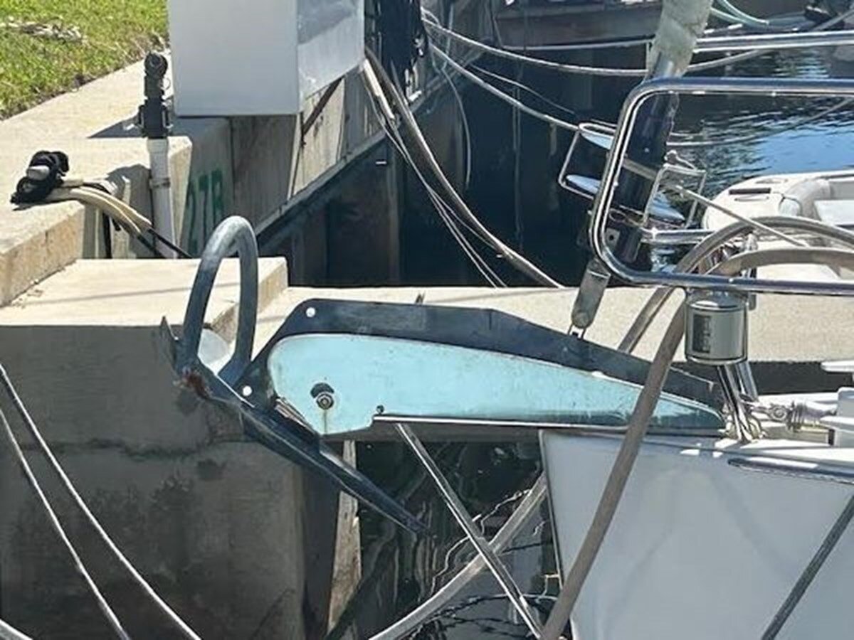 2016-beneteau-45-c4bb78