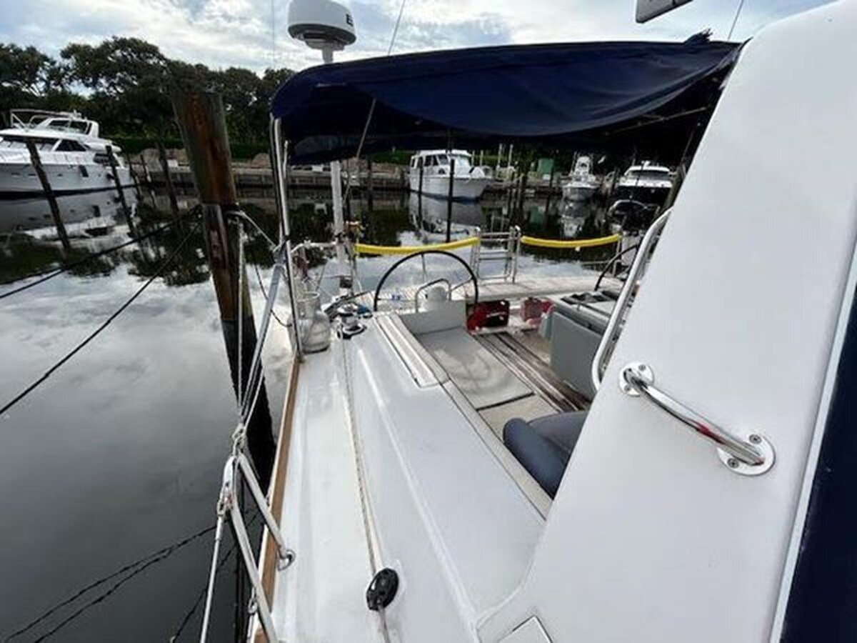 2016-beneteau-45-c4bb78