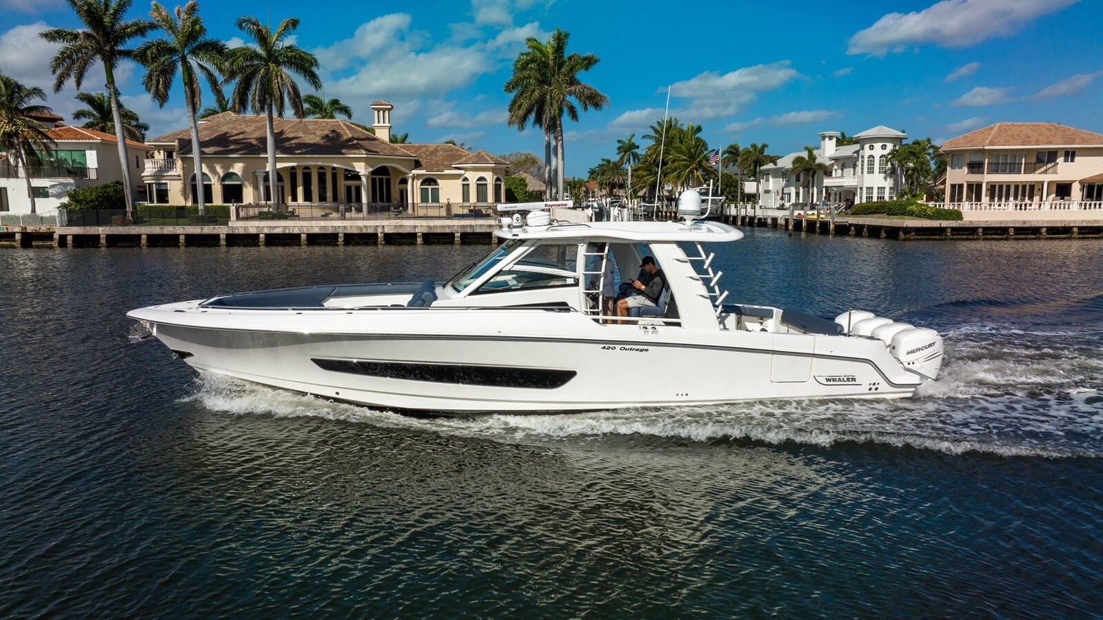 2016-boston-whaler-42-2f582c