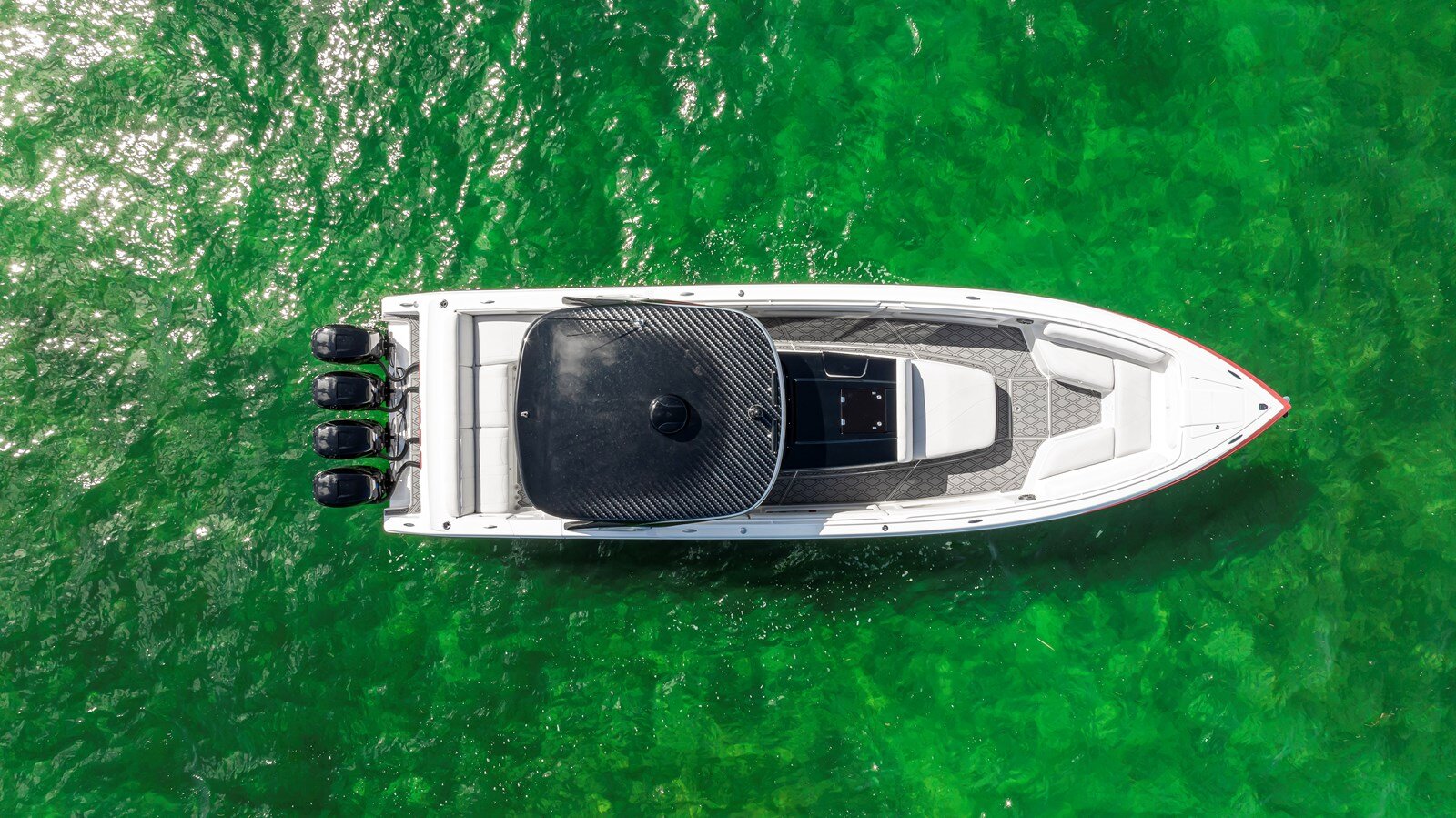 2016-cigarette-41-054857