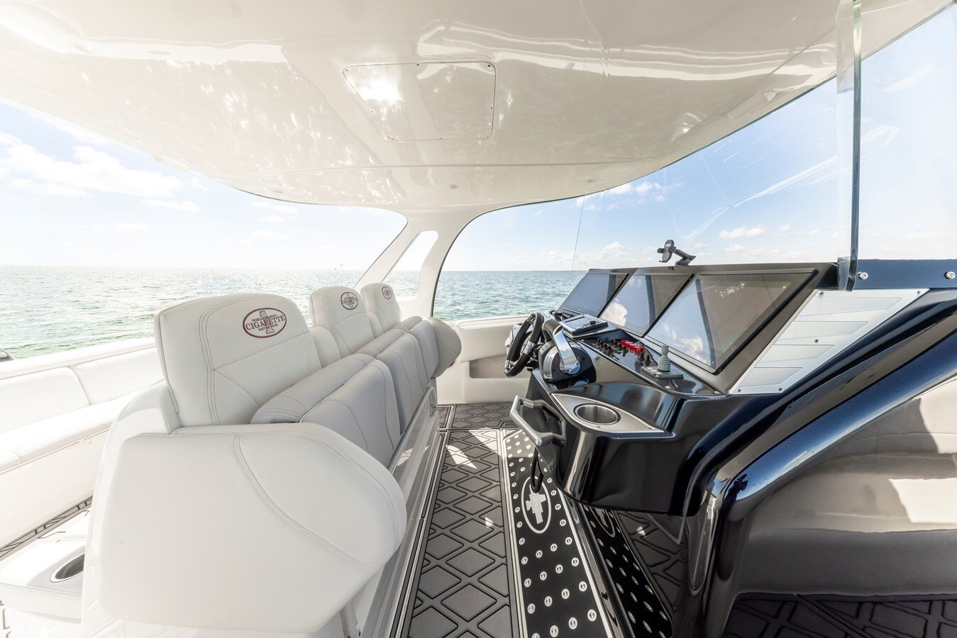 2016-cigarette-41-054857