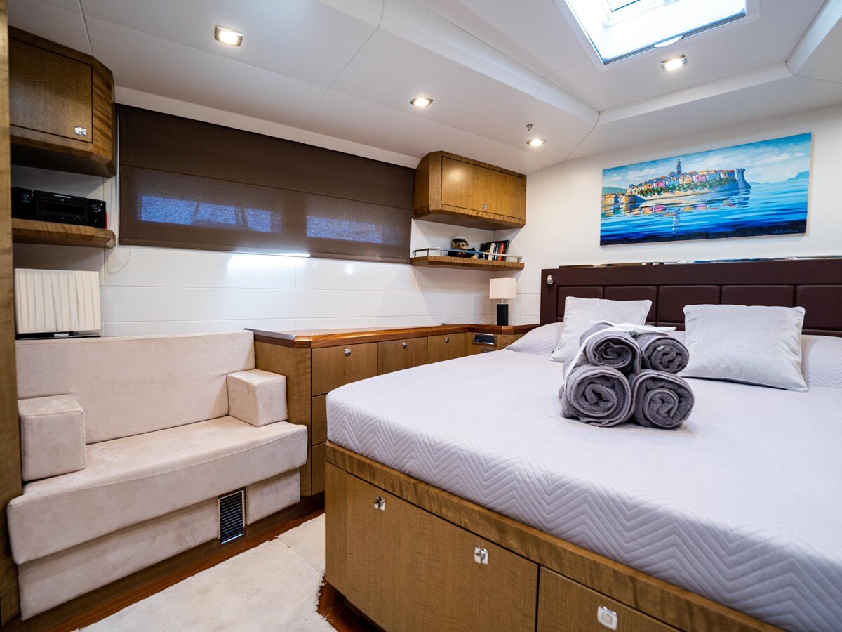 2016-conrad-shipyard-91-8-226e73