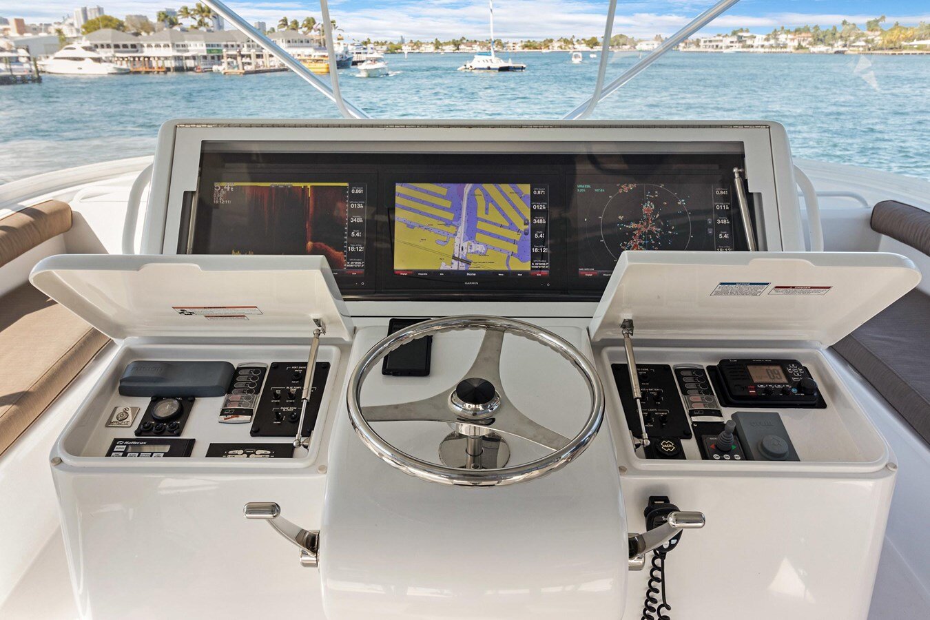 2016-hatteras-63-af34e8