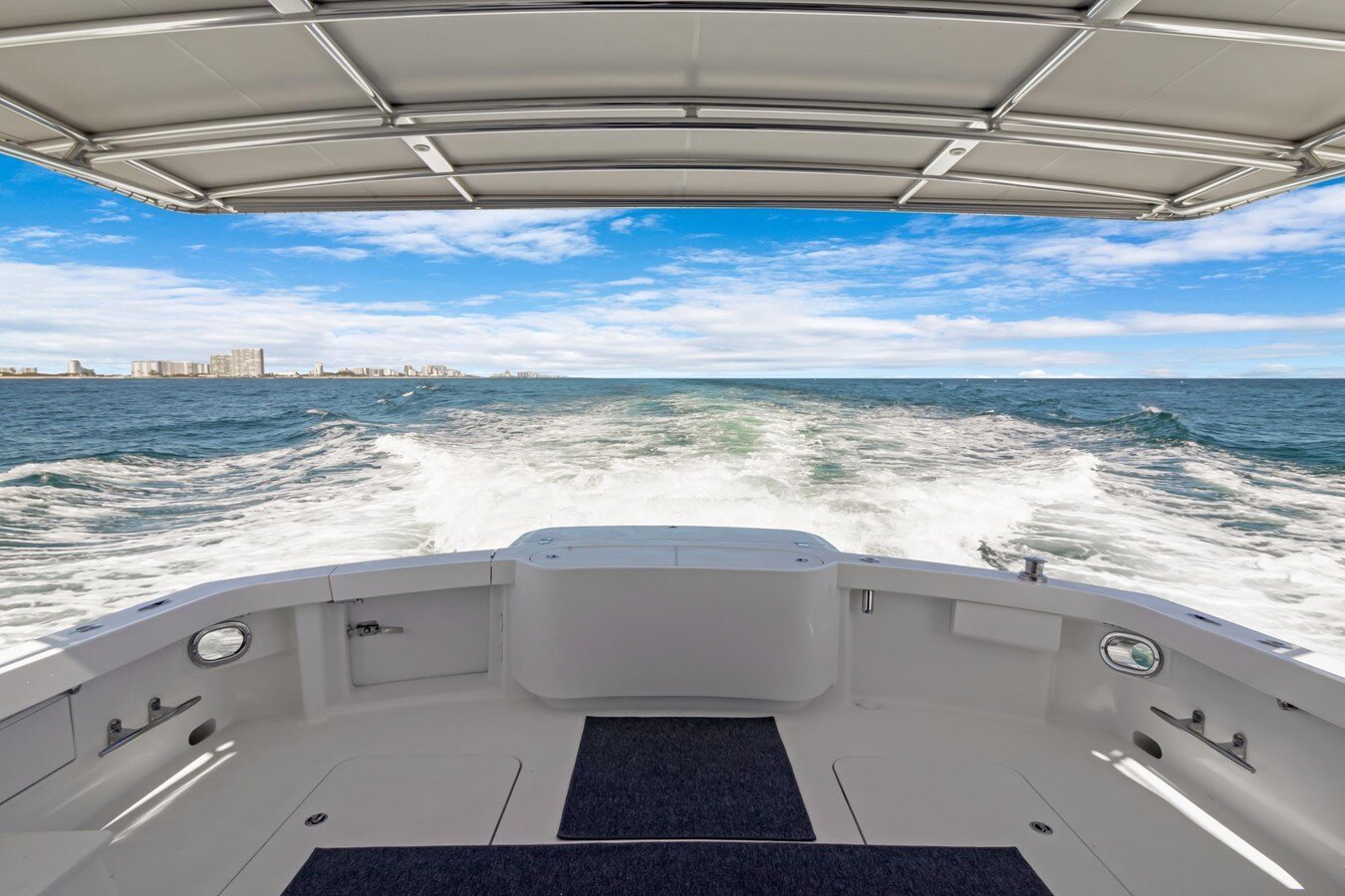 2016-hatteras-63-af34e8