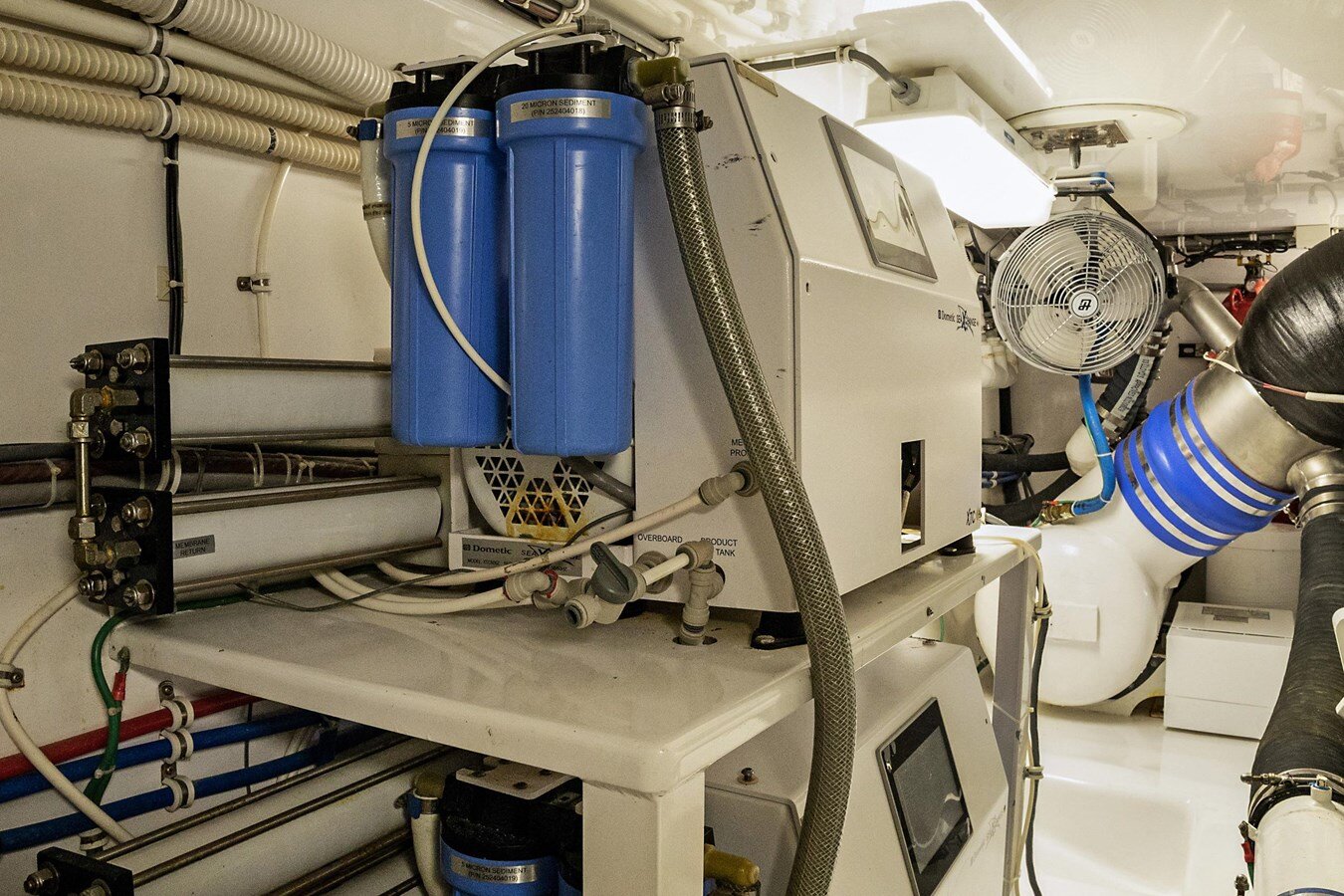 2016-hatteras-63-af34e8