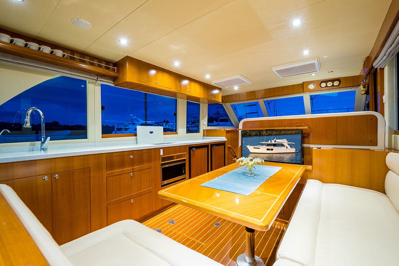 2016-integrity-motor-yacht-49-e699ba