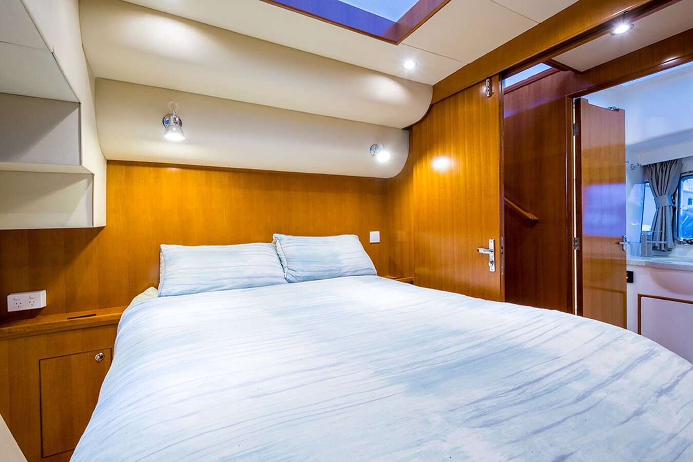 2016-integrity-motor-yacht-49-e699ba