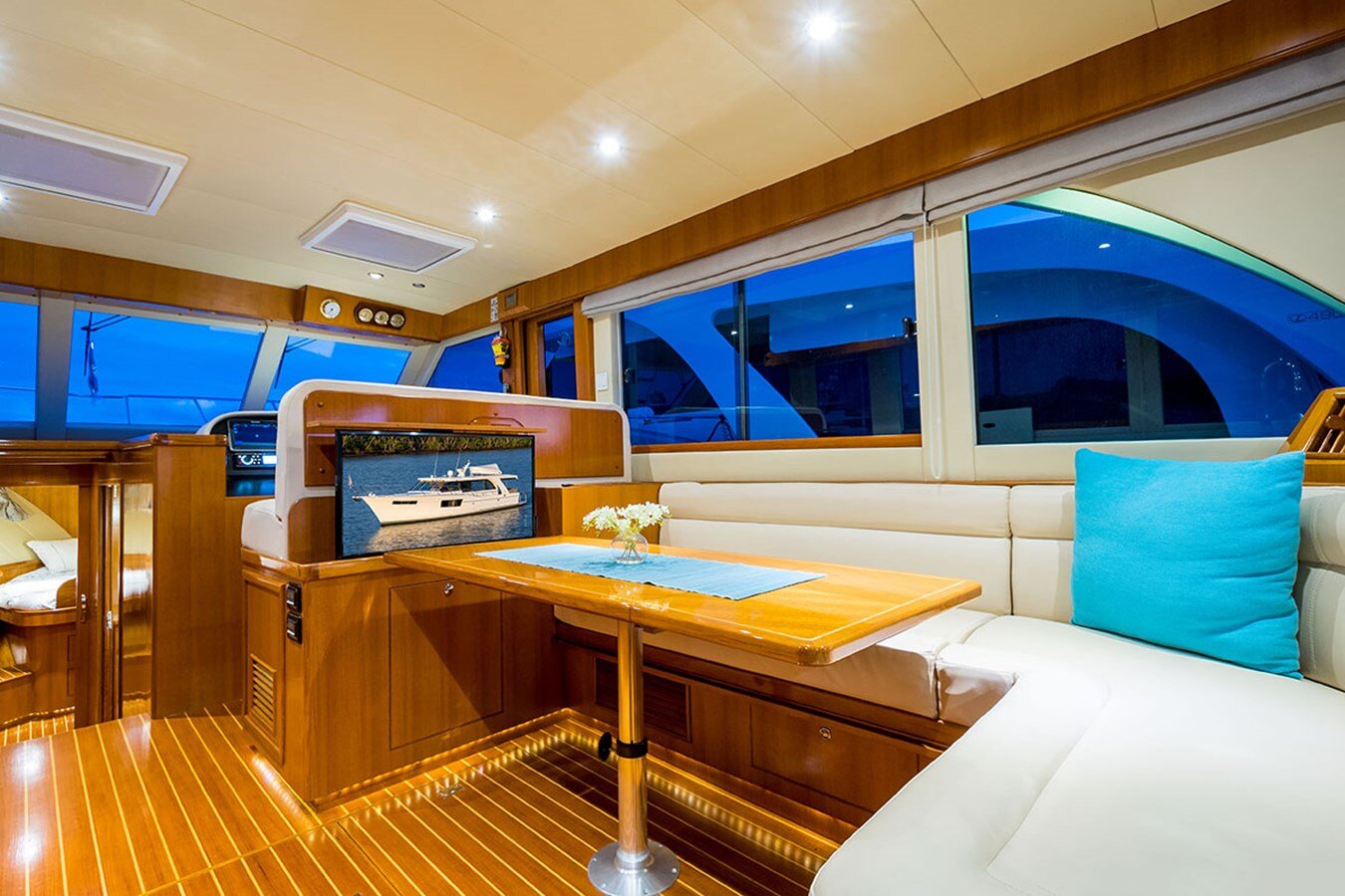 2016-integrity-motor-yacht-49-e699ba