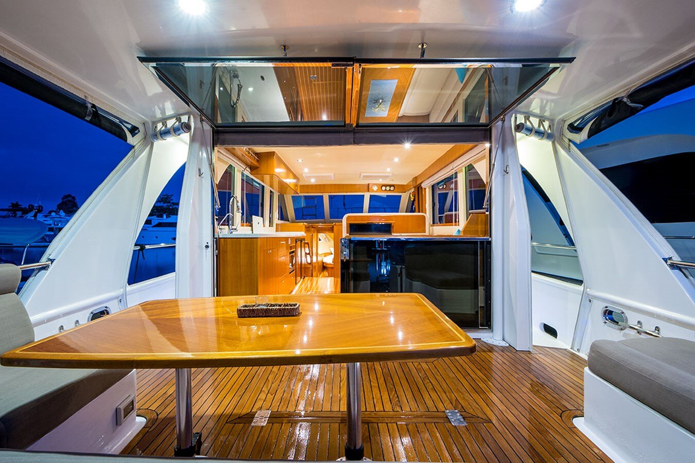 2016-integrity-motor-yacht-49-e699ba