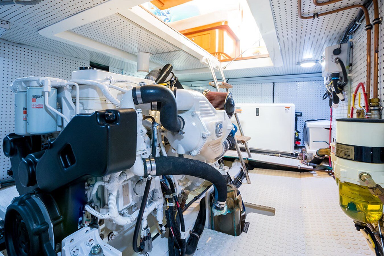 2016-integrity-motor-yacht-49-e699ba