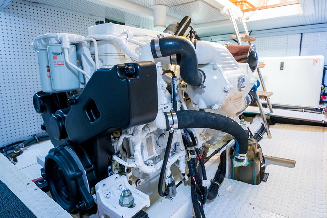 2016-integrity-motor-yacht-49-e699ba