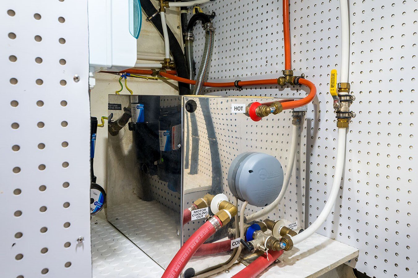 2016-integrity-motor-yacht-49-e699ba