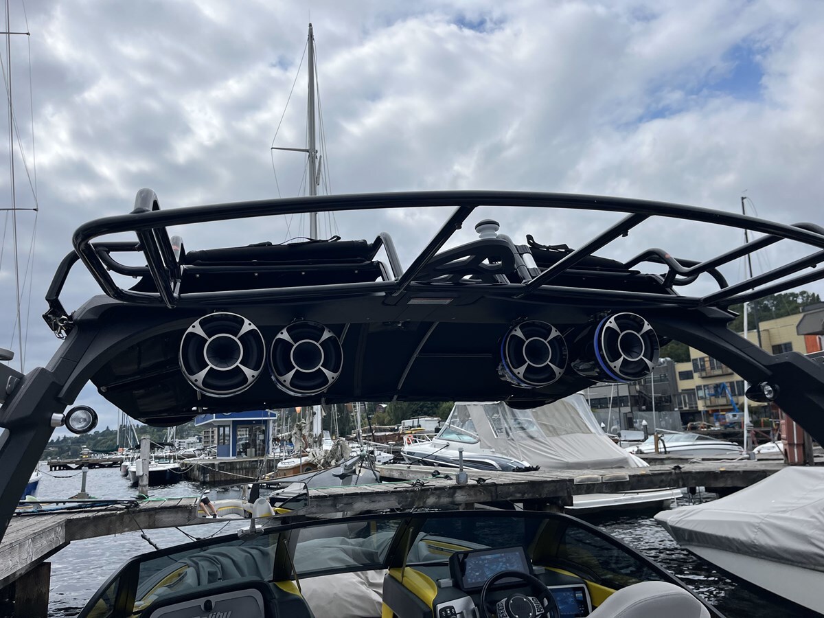 2016-malibu-24-efcacc