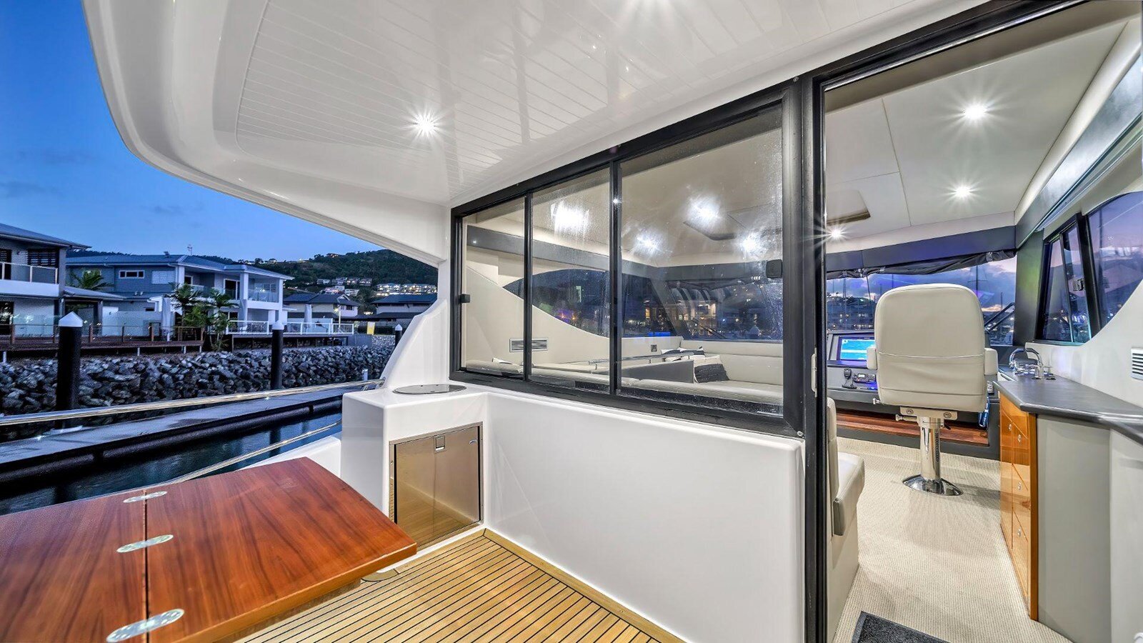 2016-maritimo-56-9-e3f827