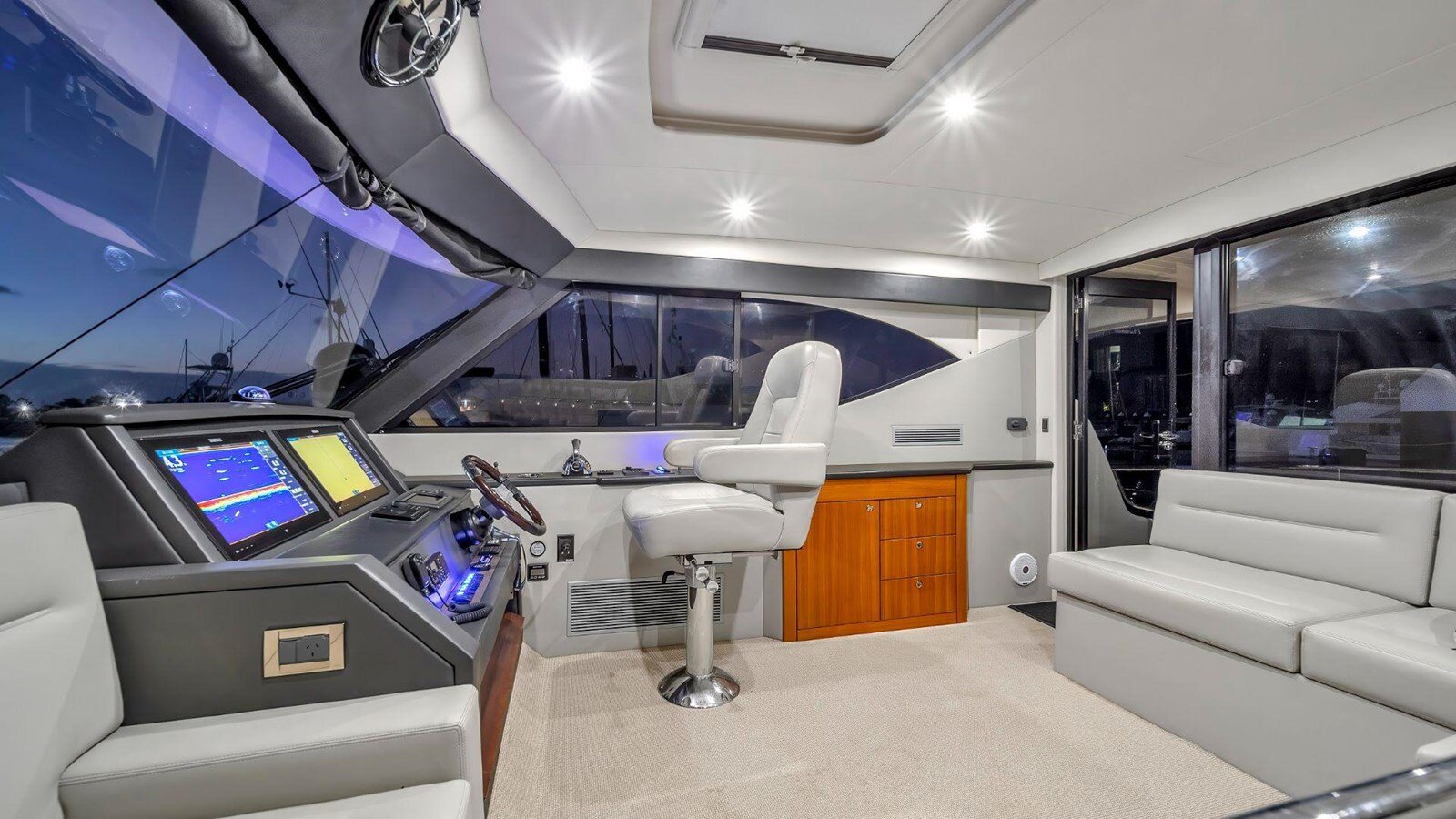 2016-maritimo-56-9-e3f827