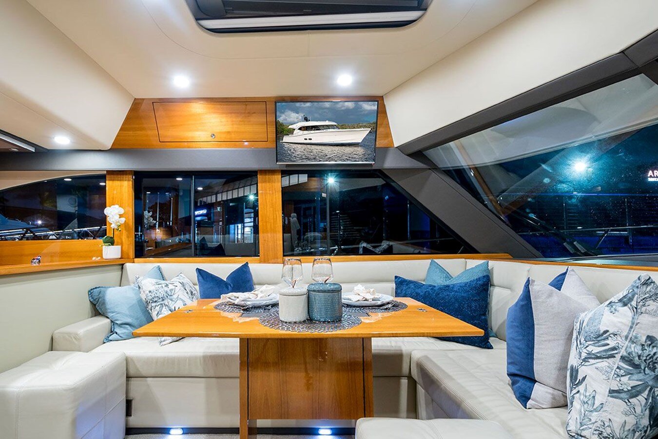 2016-maritimo-57-30b0c9