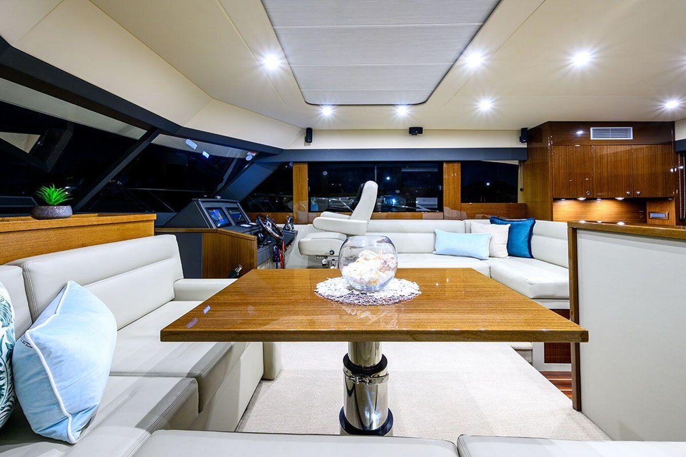 2016-maritimo-57-d01f5f