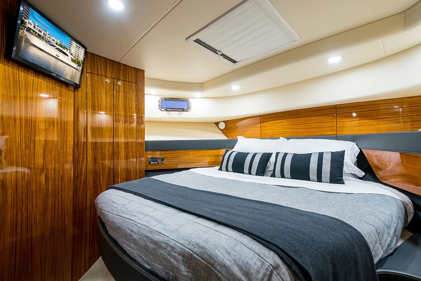 2016-maritimo-62-ea91ee