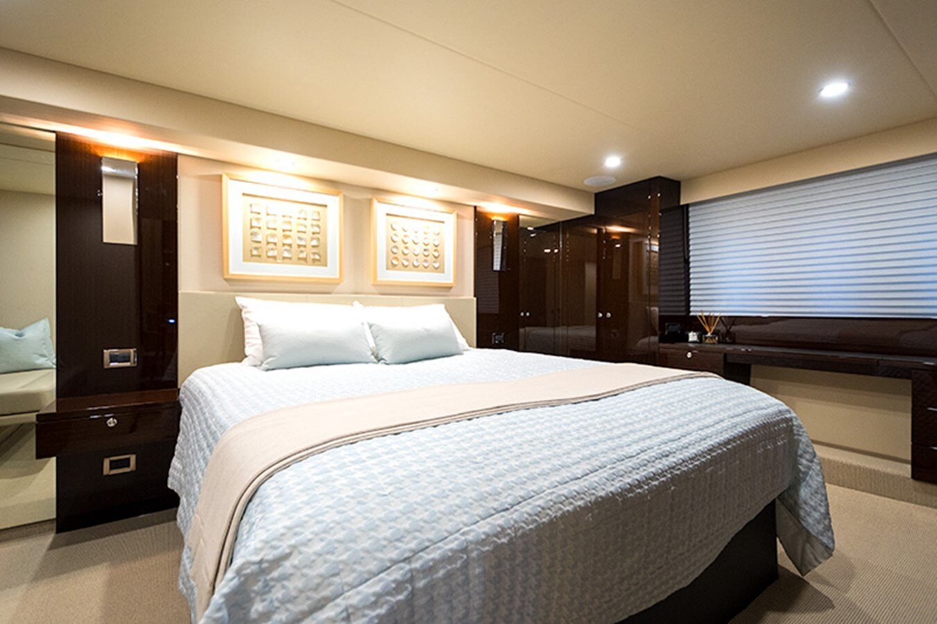 2016-maritimo-64-bd3876