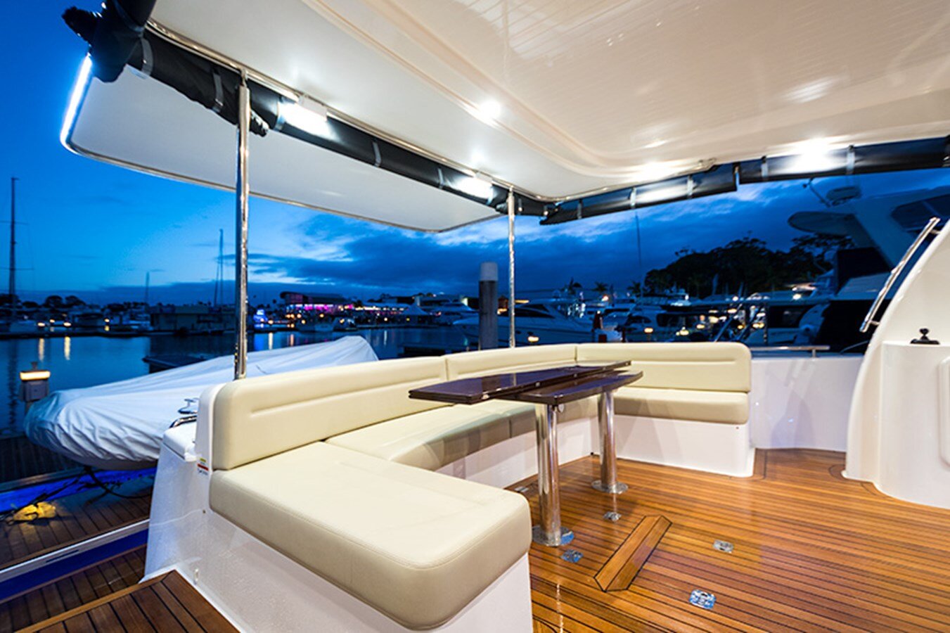 2016-maritimo-64-bd3876