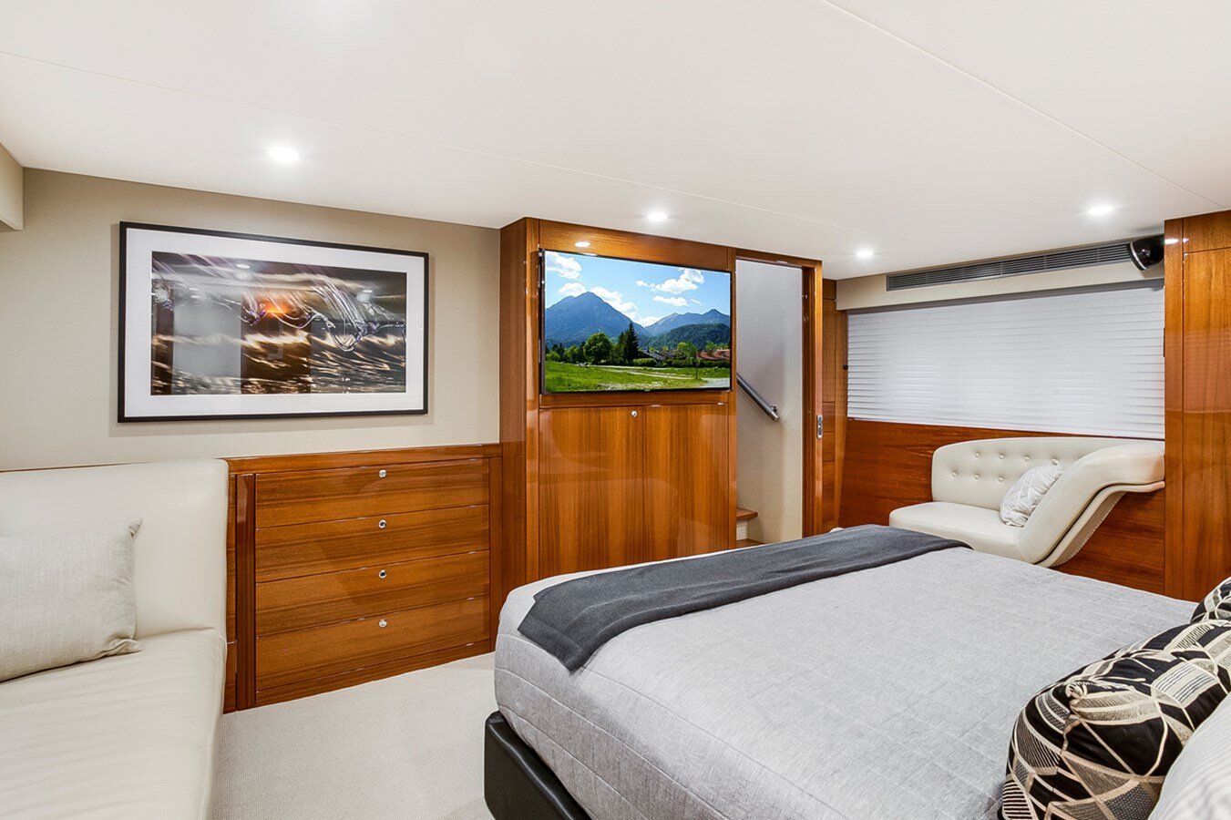 2016-maritimo-72-ebb671