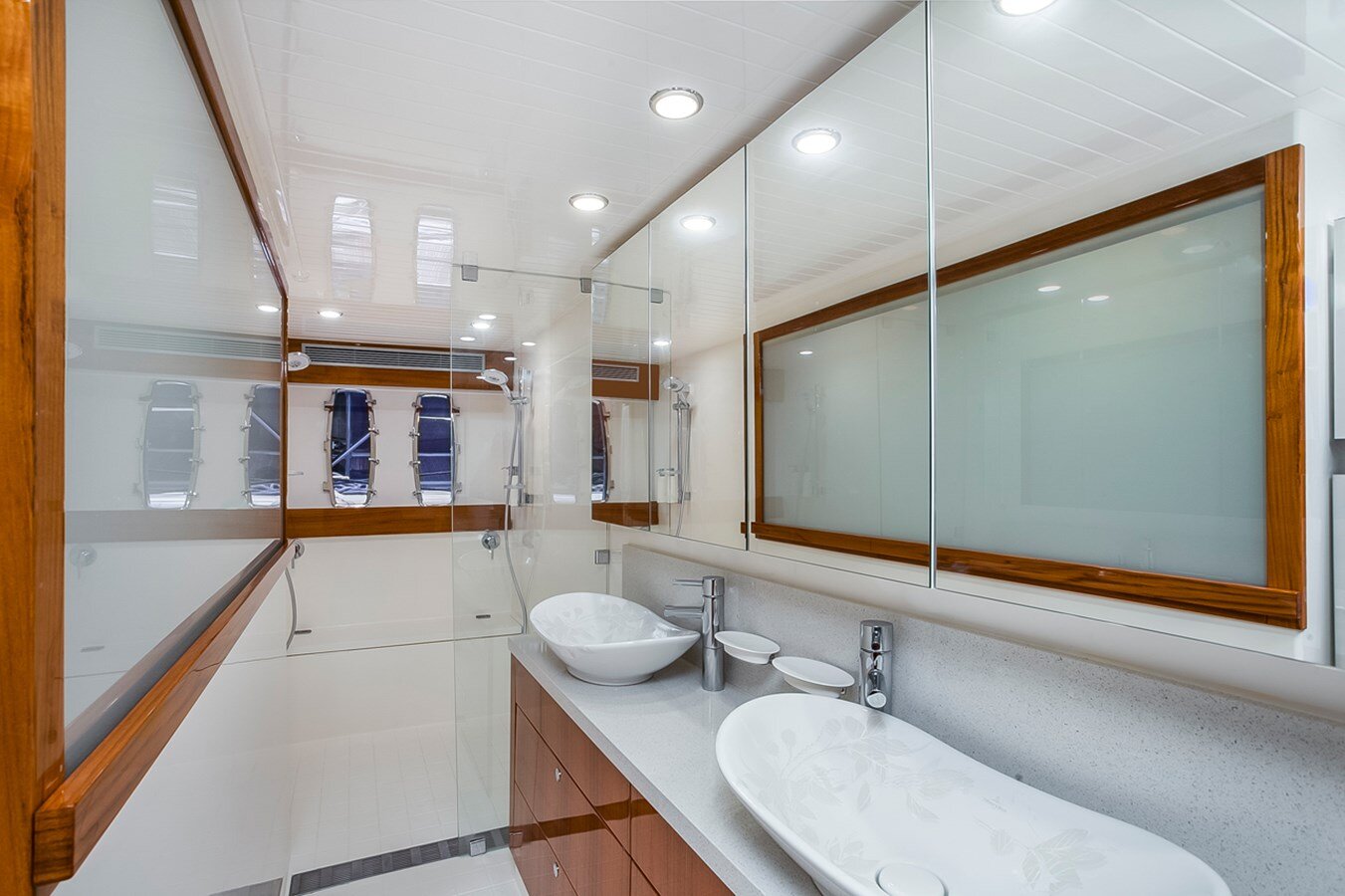 2016-maritimo-72-ebb671