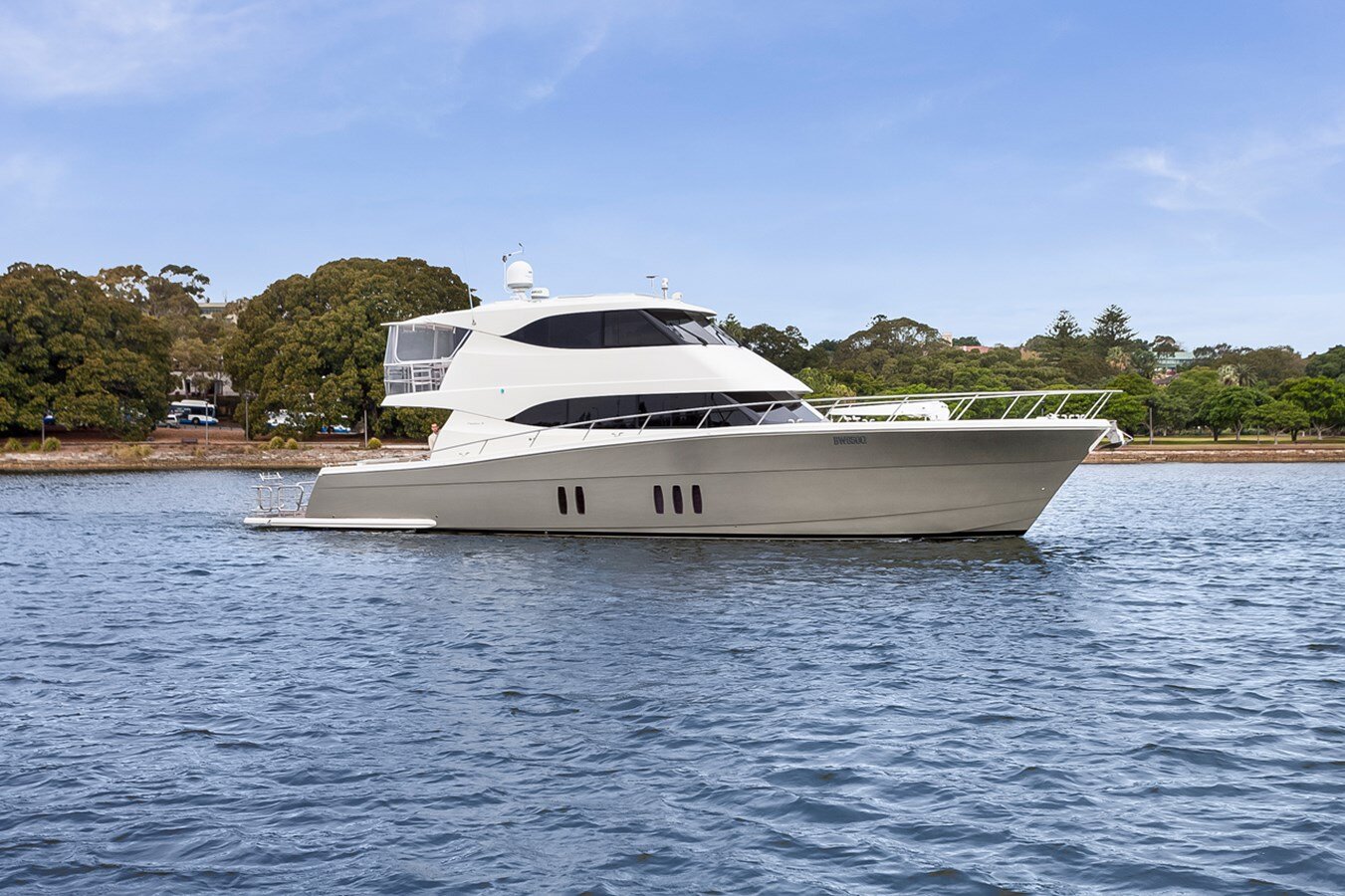 2016-maritimo-72-ebb671