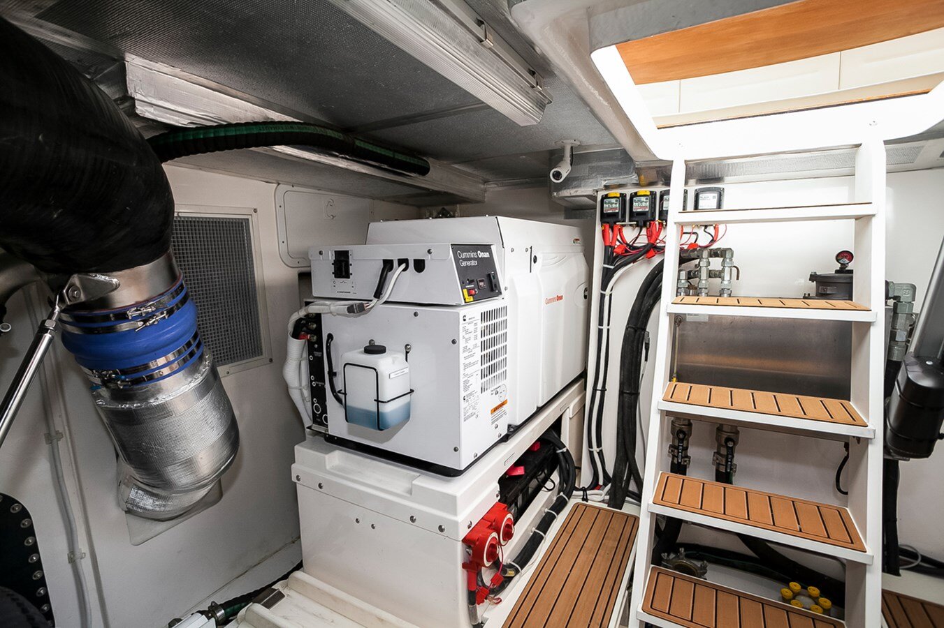 2016-maritimo-72-ebb671