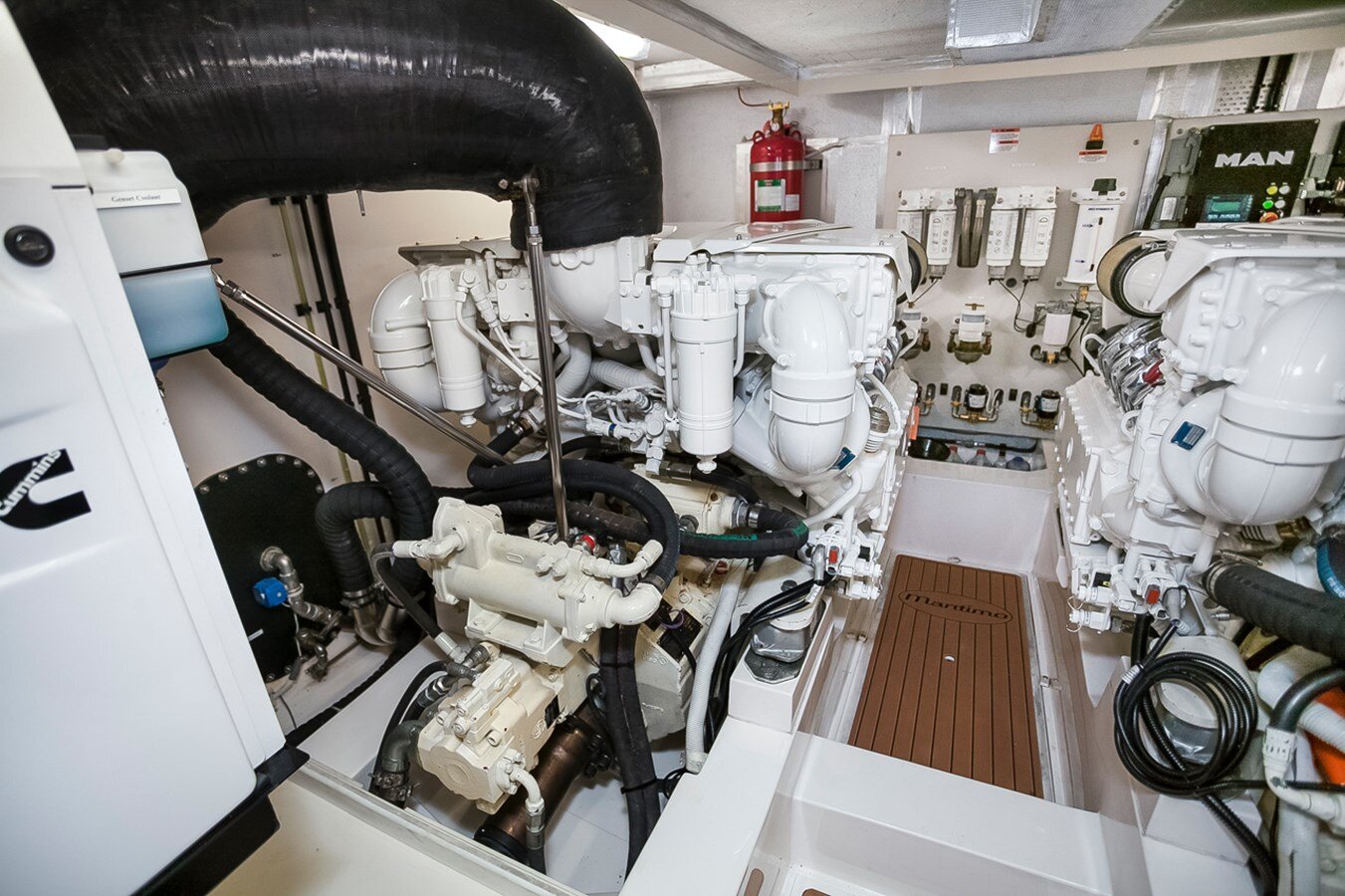 2016-maritimo-72-ebb671