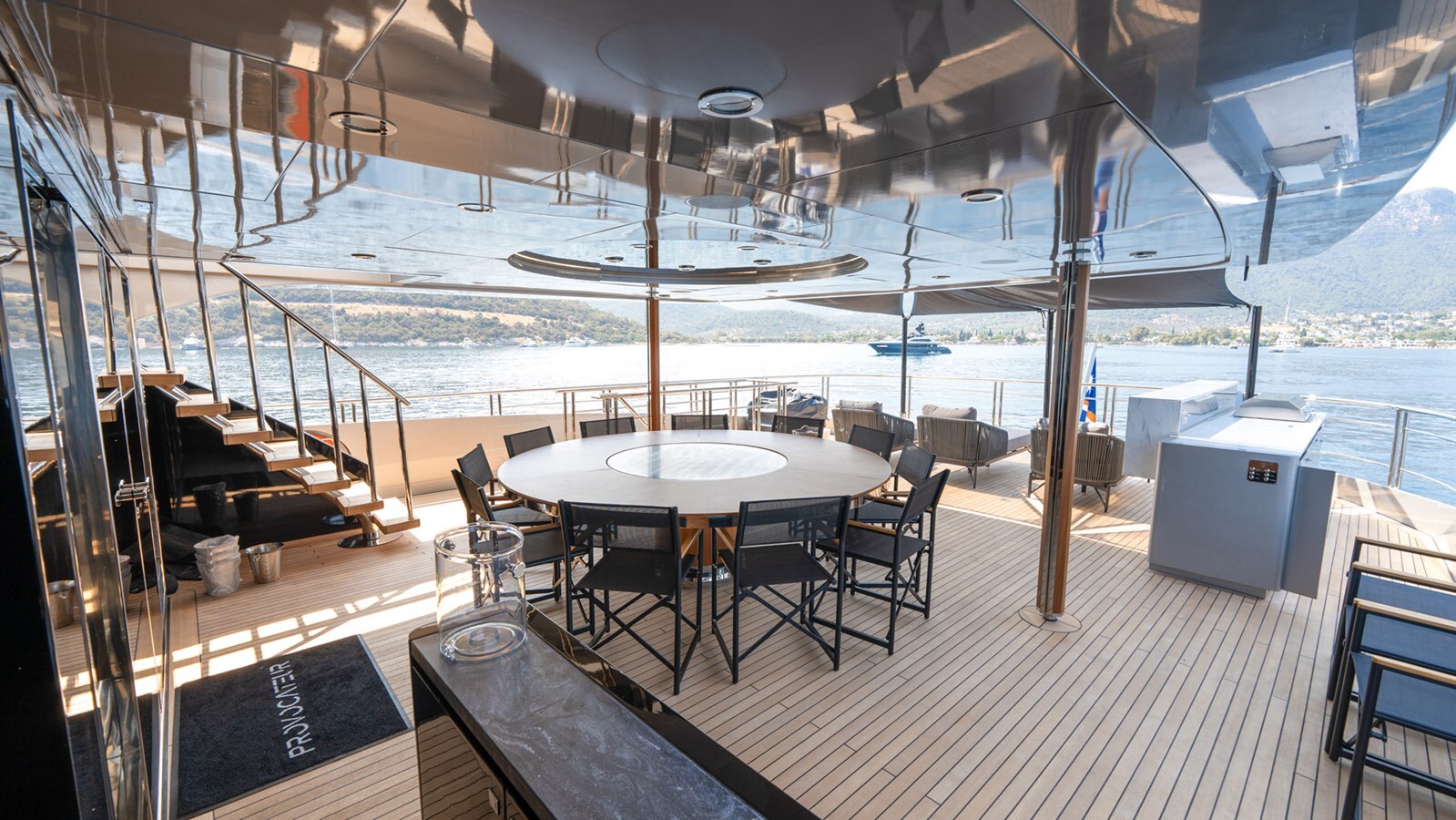 2016-mondomarine-165-c42e1b