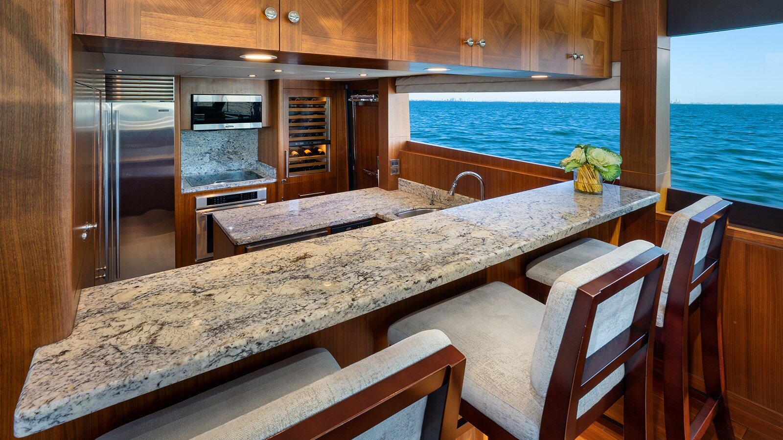 2016 OCEAN ALEXANDER 100' 2